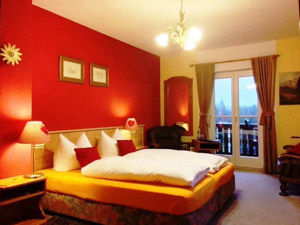 Baeckeralm - B&B 16 + Миттенвальд Экстерьер фото